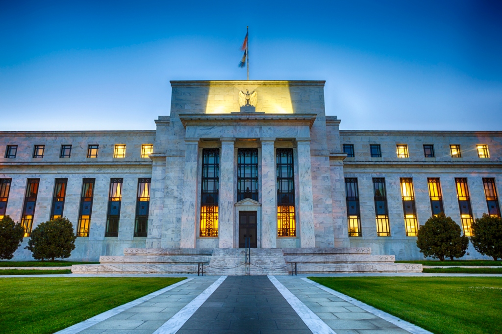 Federal reserve building | Garnet Capital Advisors