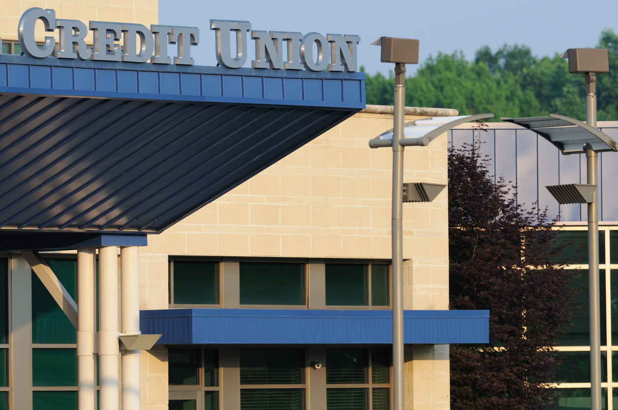 Credit union building | Garnet Capital Advisors